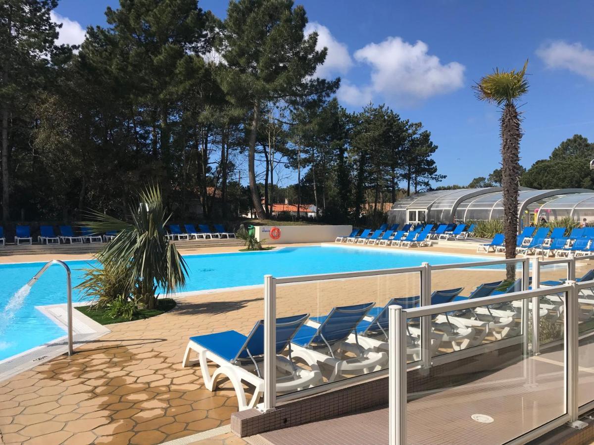 Camping Du Bois Dormant Saint-Jean-de-Monts Exterior photo